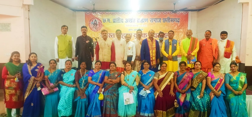 विप्र सेवा संघ के राष्ट्रीय अध्यक्ष राजीव शुक्ल हुए सम्मानित